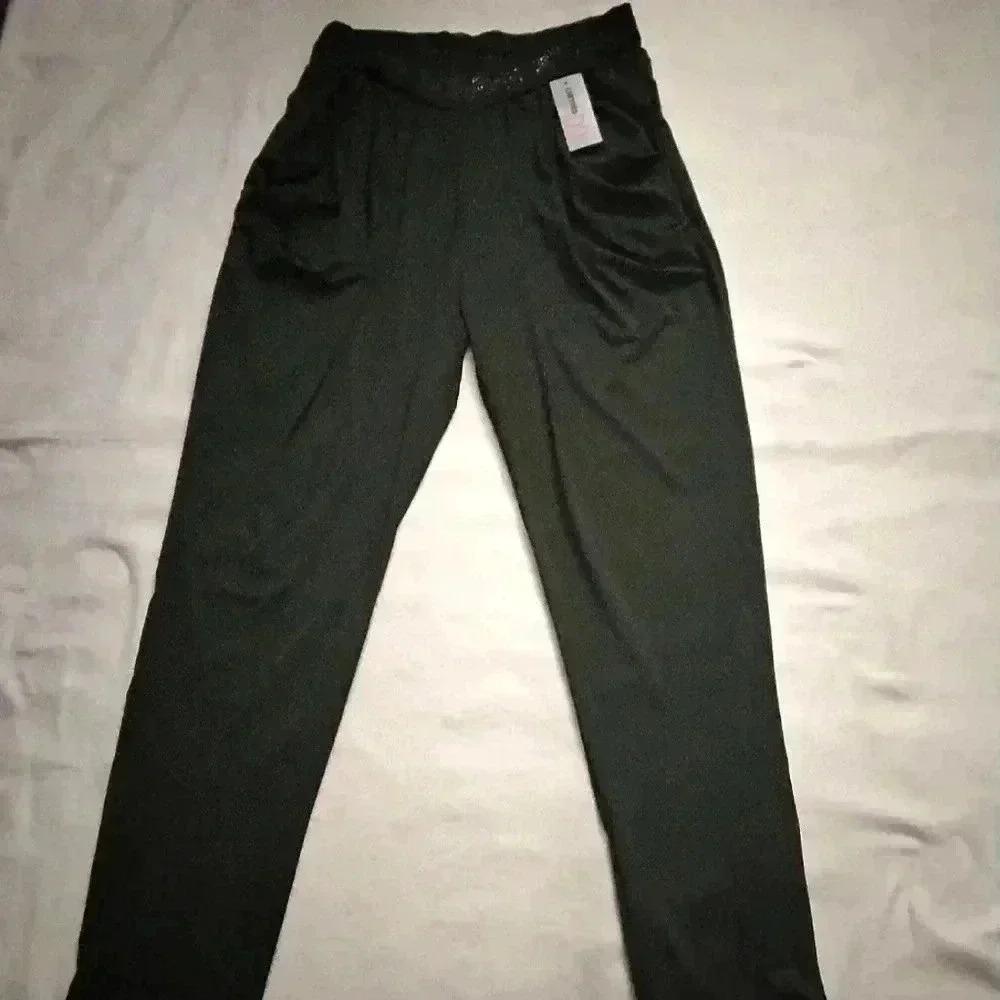 GG Collect Pants XS NWT